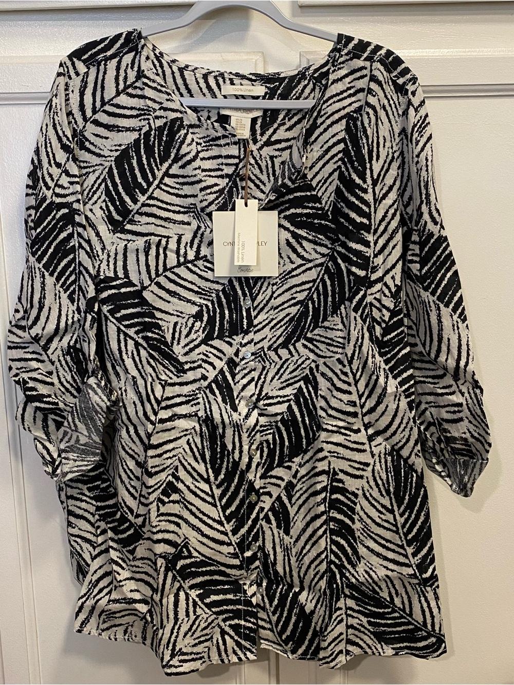 Cynthia Rowley Black & White Abstract Leaf Print Top